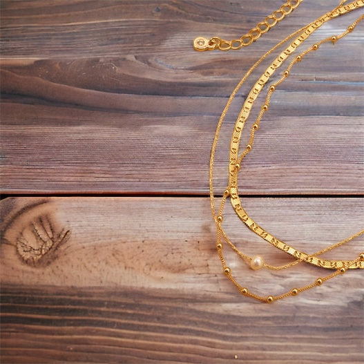 Delicate 3 Layered Choker Necklace